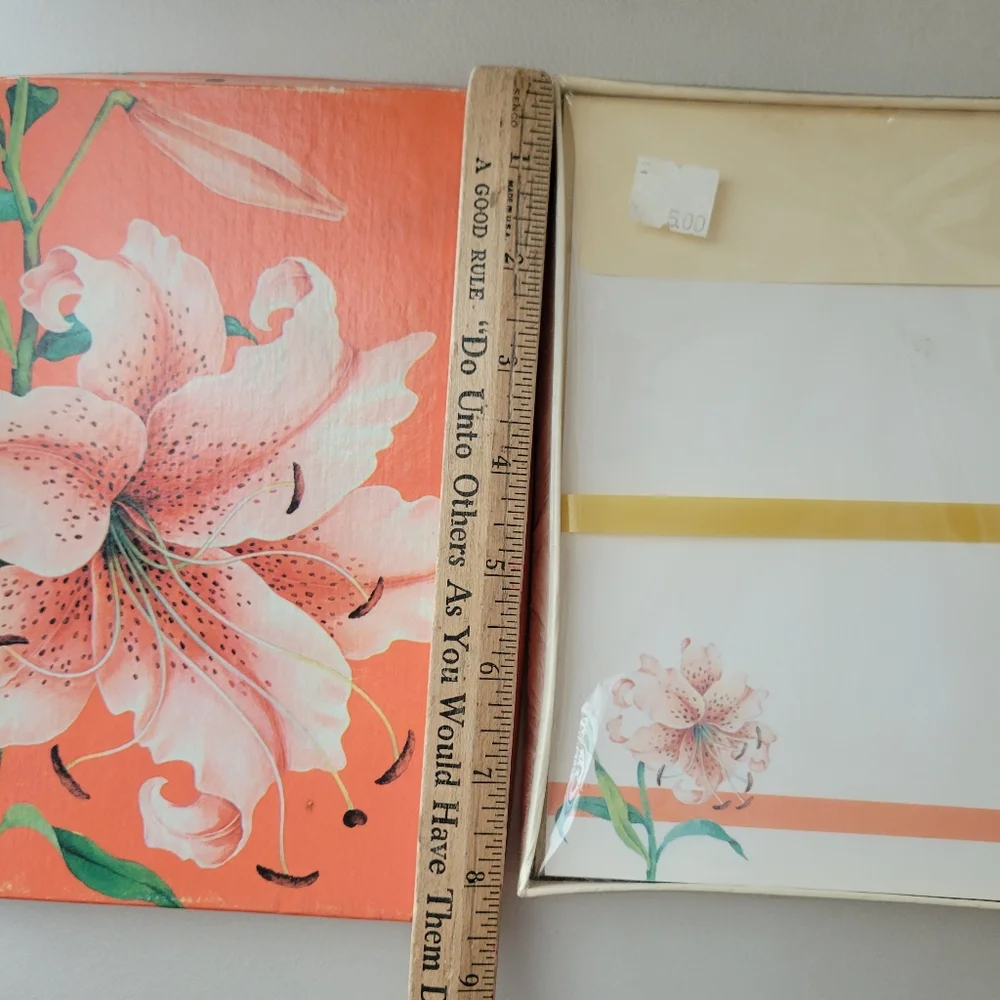 Vintage American Greetings Boxed Stationery Tiger Lily~ 1983 Unopened ~ USA Made